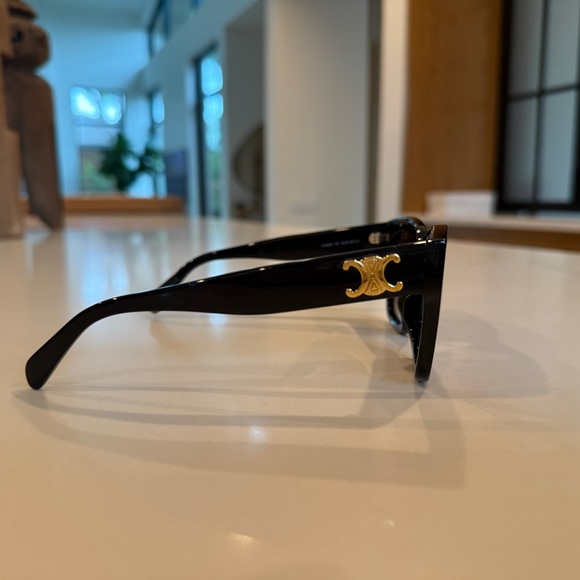 Celine Sunglasses | Triomphe Black and Gold 55mm Oversized Sunglasses - Picture 11 of 13